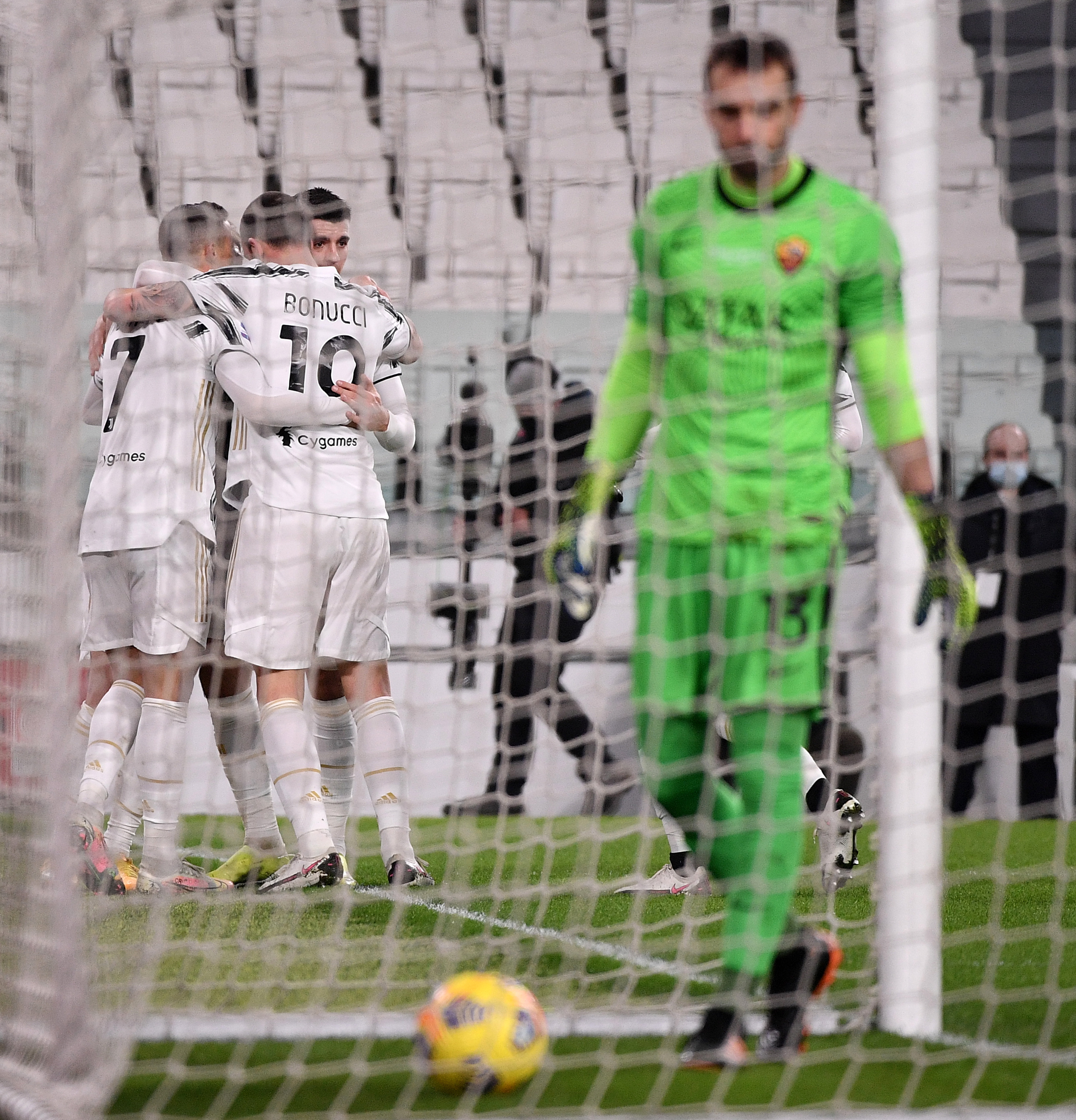 尤文图斯客场逆转，积分榜升至第三的简单介绍