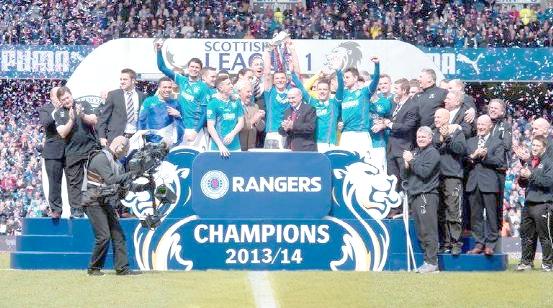 三亿体育体育app-包含RB莱比锡成功挺进欧冠席位，球队士气大振的词条