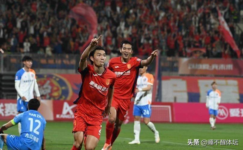 关于广州恒大队踢出饱满状态，成功晋级的信息