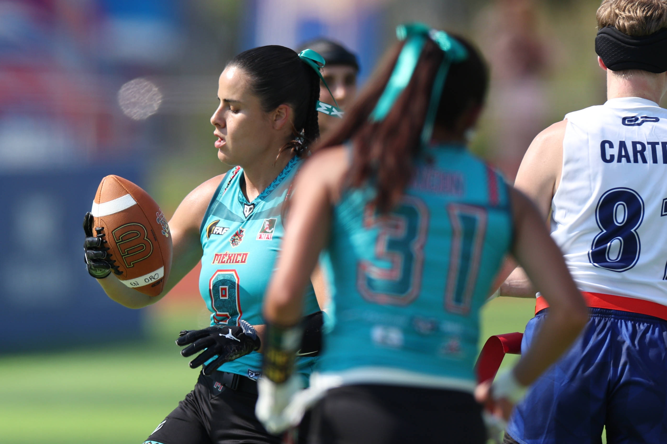 关于墨西哥球员荣获最佳新秀奖，大放光彩的信息