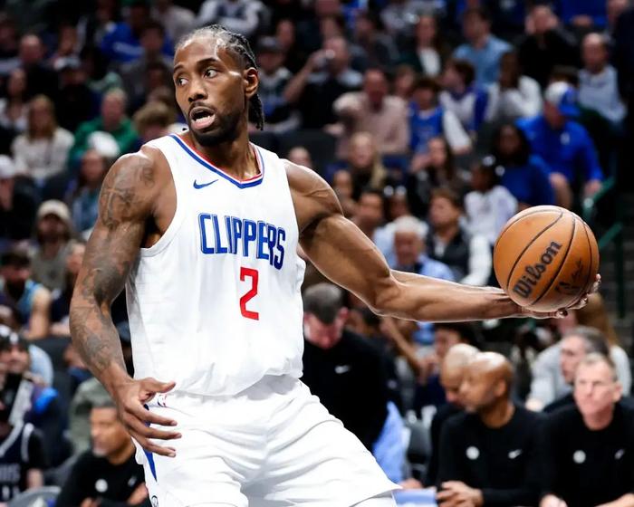 快船大获全胜,表现令人期待 快船大获全胜,表现令人期待