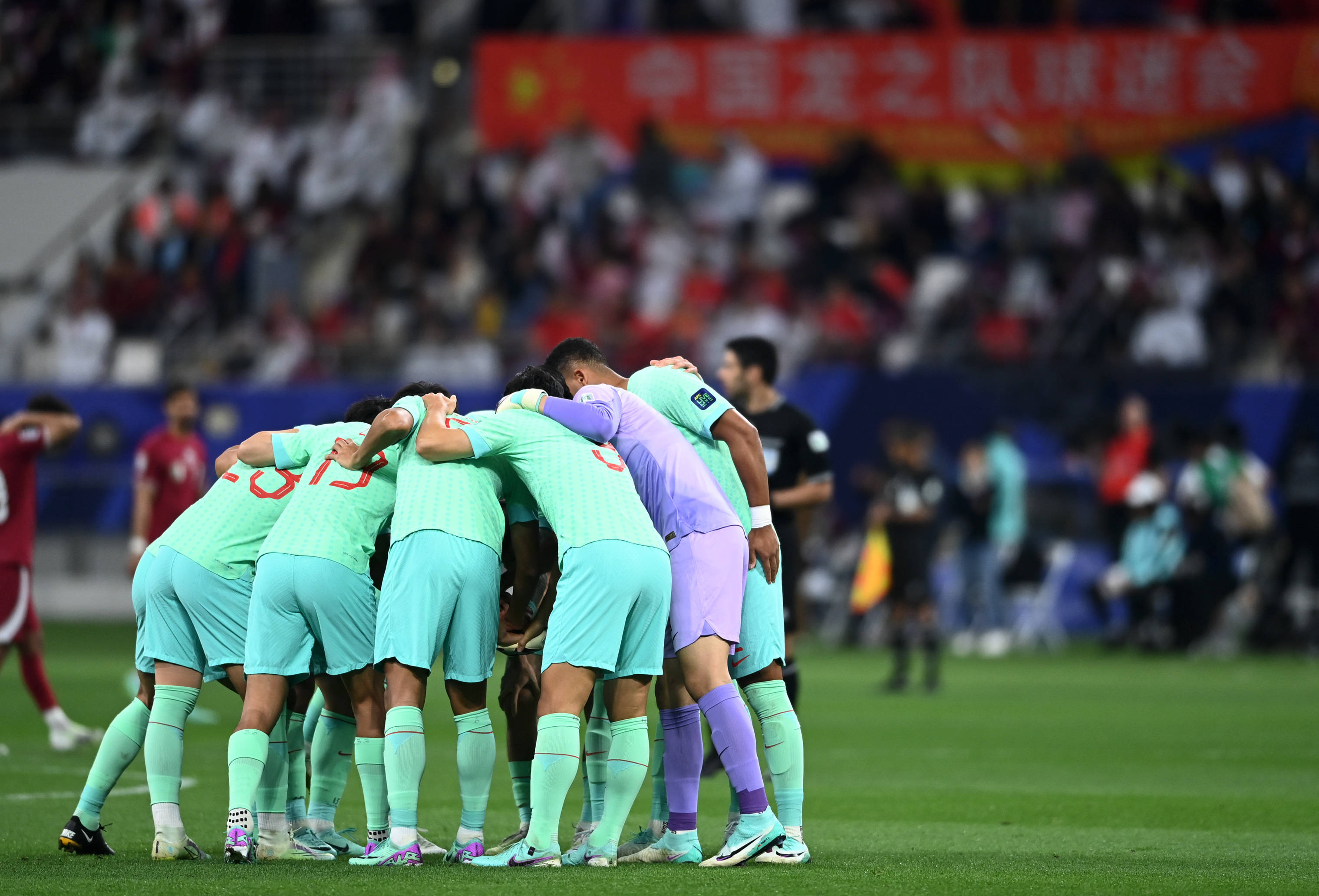 包含国际足球赛事引爆热议,中国队豪取胜利的词条 包含国际足球赛事引爆热议,中国队豪取胜利的词条