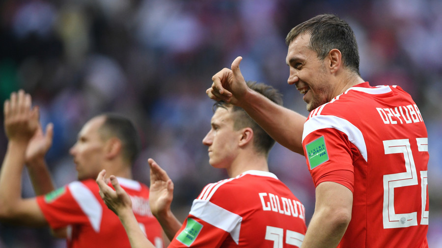 三亿体育体育教练-俄罗斯国家队备战斯洛文尼亚队，决战即将展开