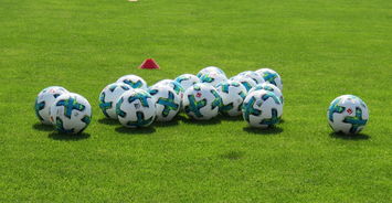 三亿体育体育培训-恩菲尔德技战术演练密集，冲刺冠军全力以赴