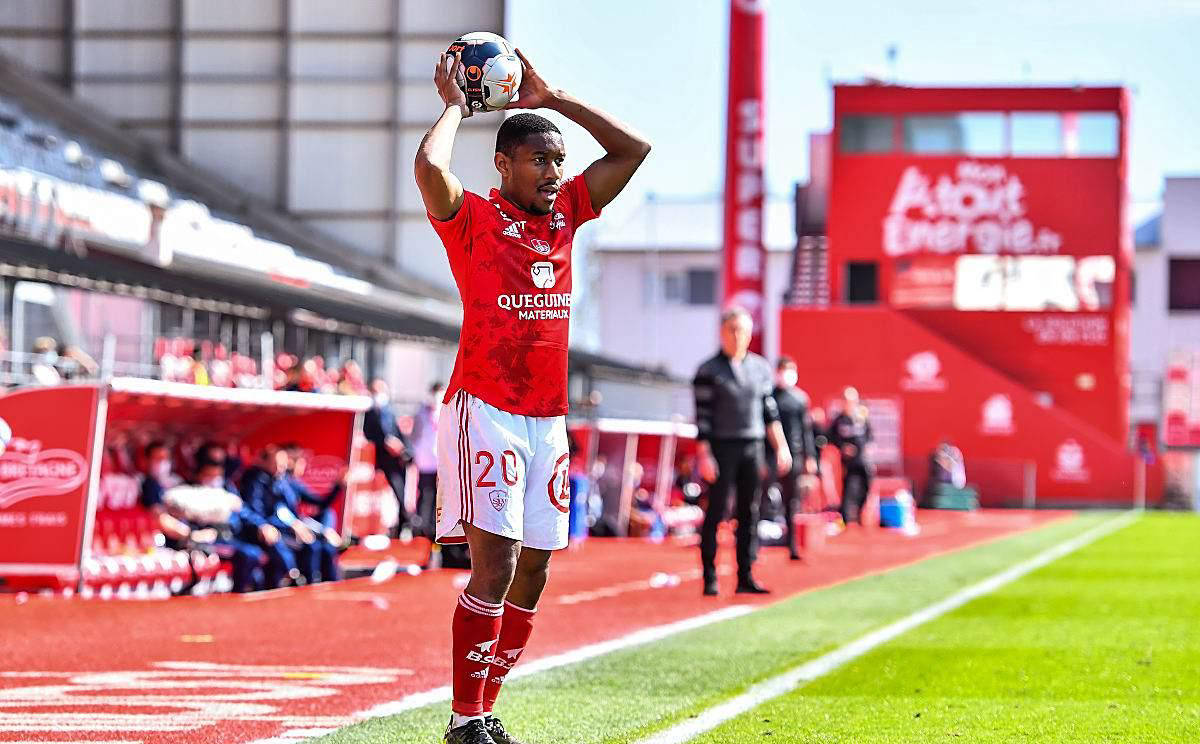 马赛客场与布雷斯特战平，保持不败纪录的简单介绍