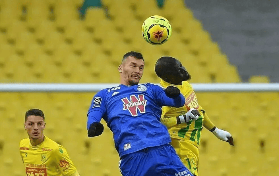 斯特拉斯堡球员因伤缺战,对球队攻防产生影响 斯特拉斯堡球员因伤缺战,对球队攻防产生影响