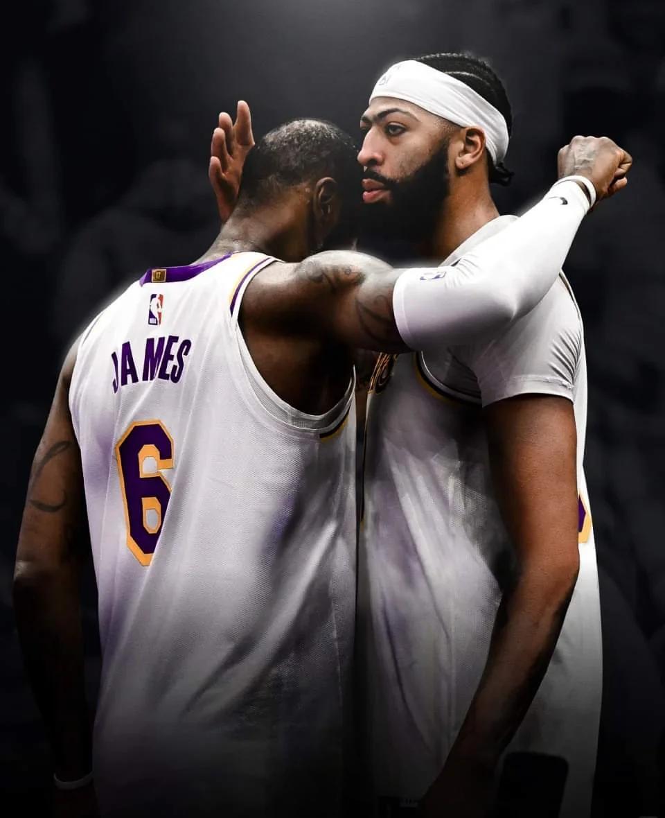 三亿体育体育网页版登录入口-包含戴维斯比赛两双成当场最亮见的词条