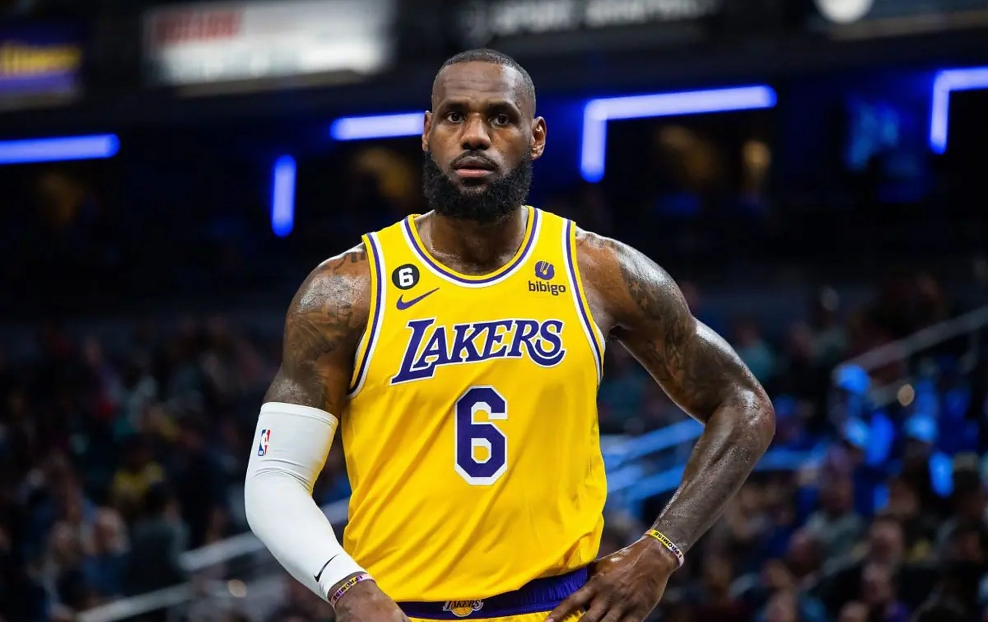 三亿体育体育地址-詹姆斯表态愿意为全明星赛献上一份力