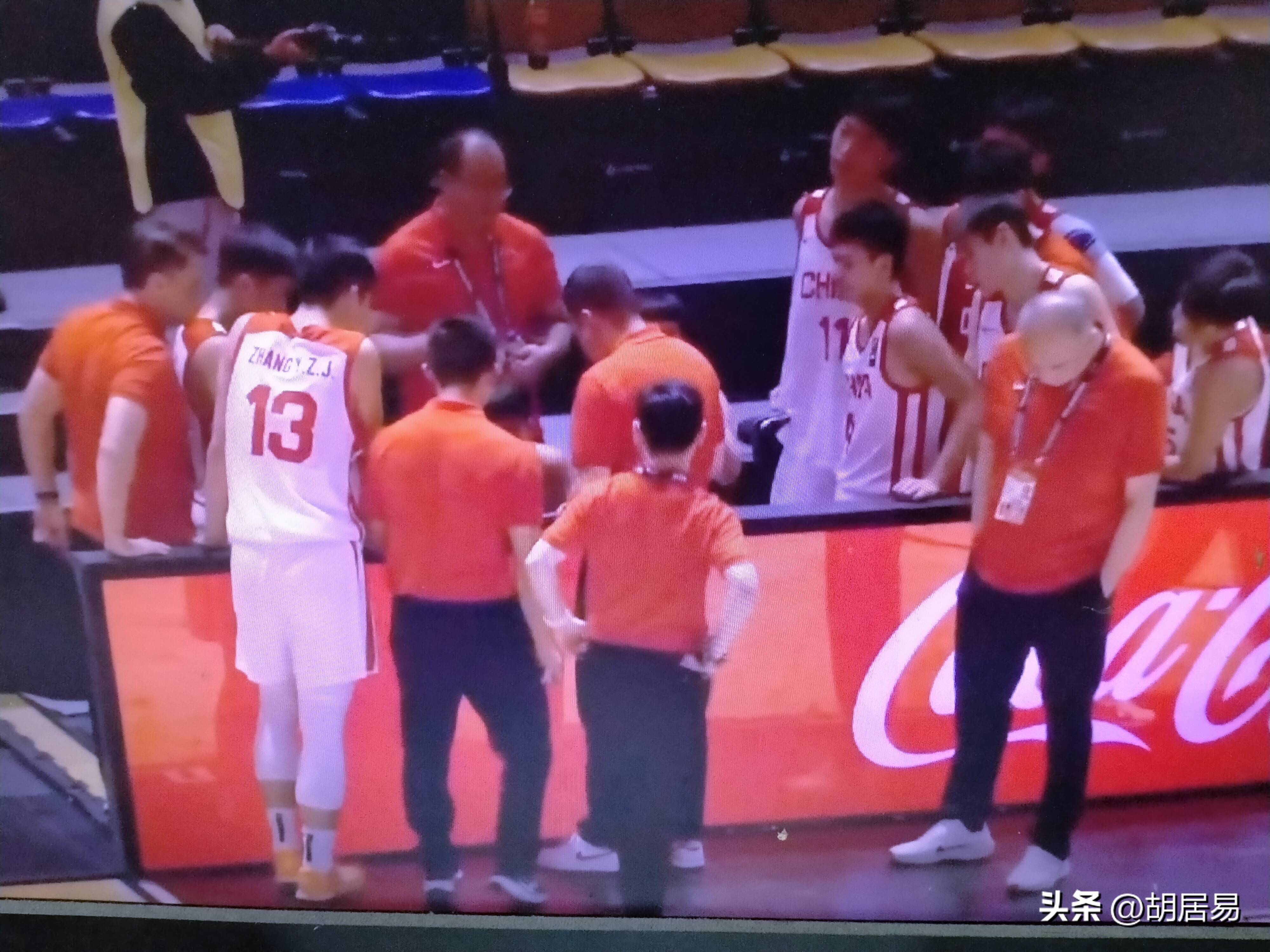 三亿体育体育娱乐-巴林篮球队战胜强敌，实力彰显