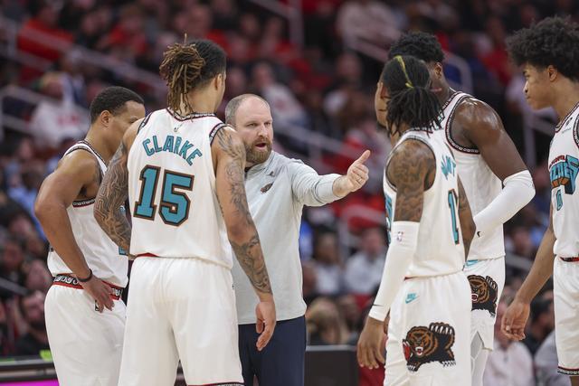 火箭客场不敌灰熊，遭遇两连败