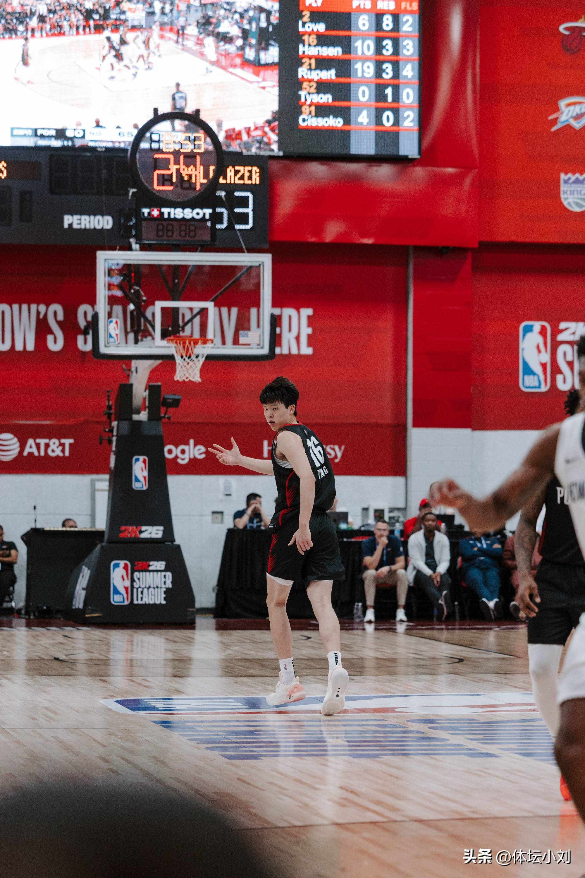 开拓者客场大胜鹈鹕,继续保持不败 开拓者客场大胜鹈鹕,继续保持不败